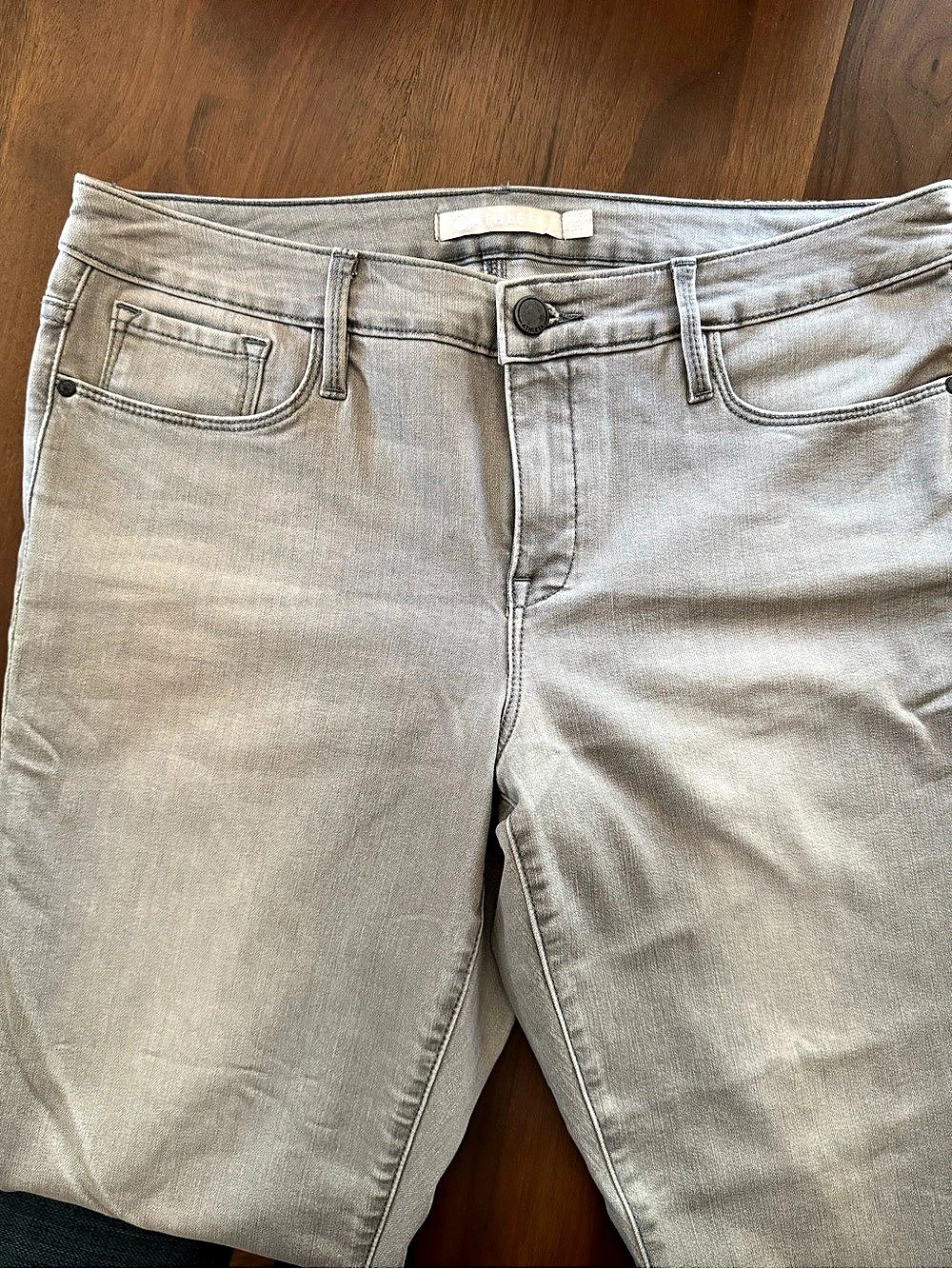 Athleta Sculptek Skinny Crop Jean in Gray Size 14P NWT